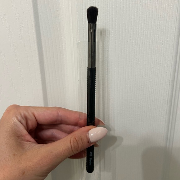 LARUCE LR112 Blending Brush - Picture 6 of 6